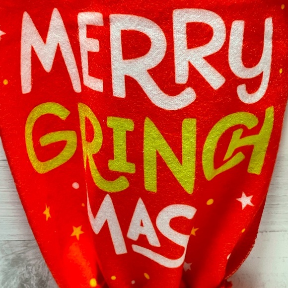 Grinch Fleece Tied Scarf - Picture 3 of 6